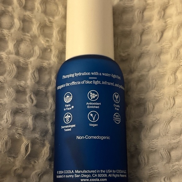 COOLA Refreshing Water Plumping Gel with SPF 30 - 1 fl oz Full Size - Picture 2 of 2